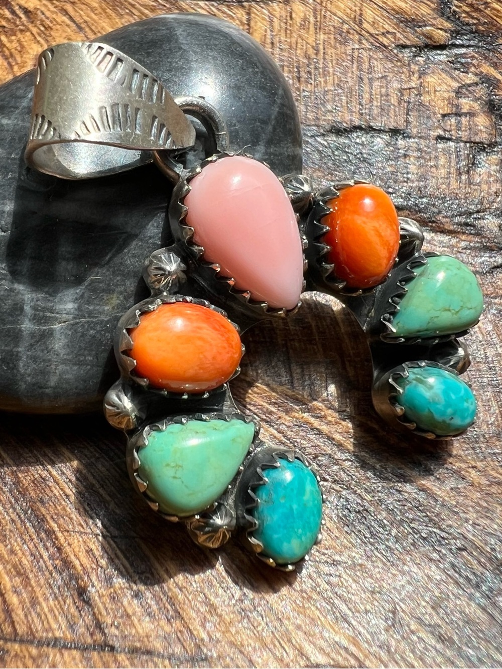 Sterling Silver Multi Stone Naja Pendant Kingman Turquoise Pink Conch Spiny - Picture 4 of 12